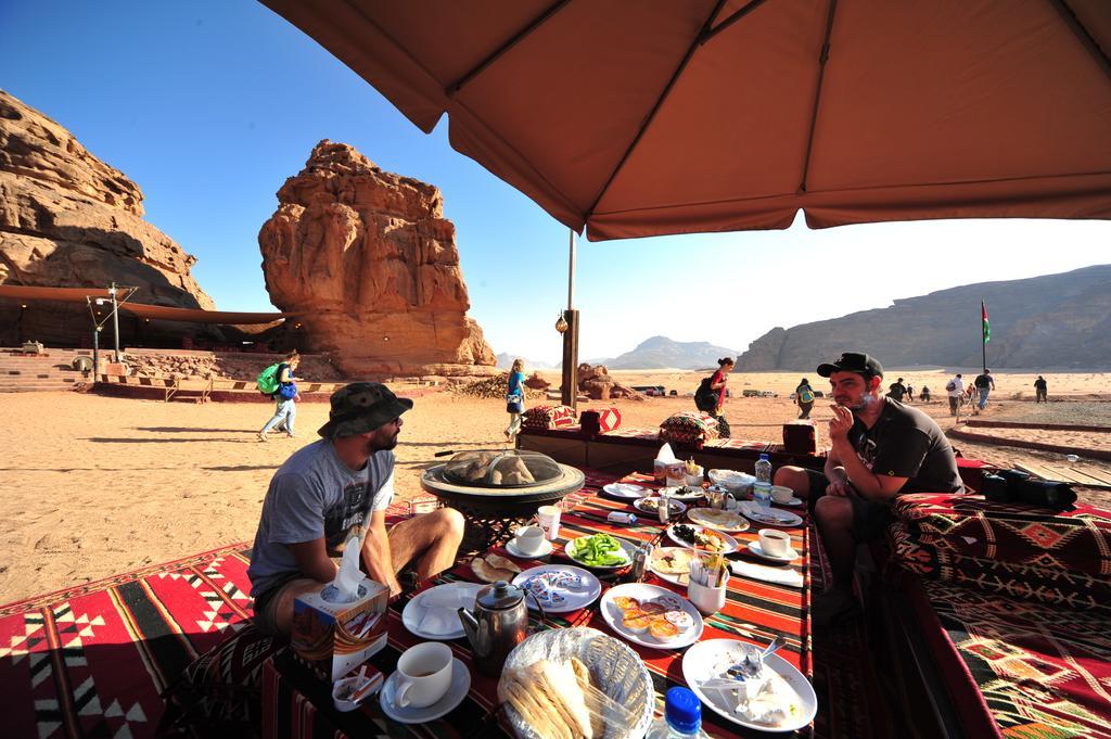 Sun City Camp Hotel Wadi Rum Exterior foto