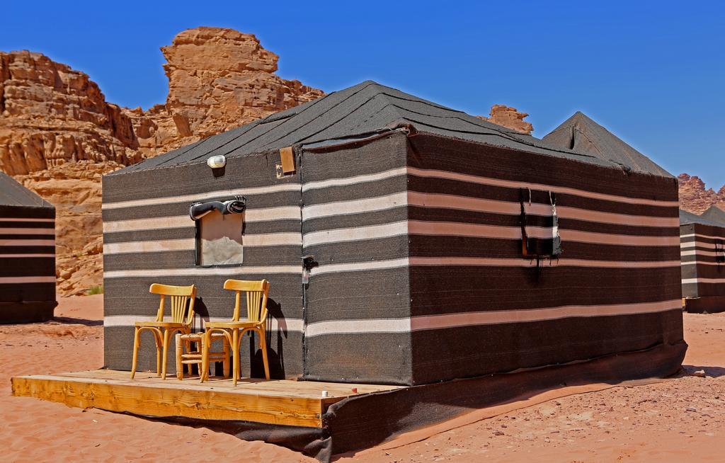 Sun City Camp Hotel Wadi Rum Quarto foto